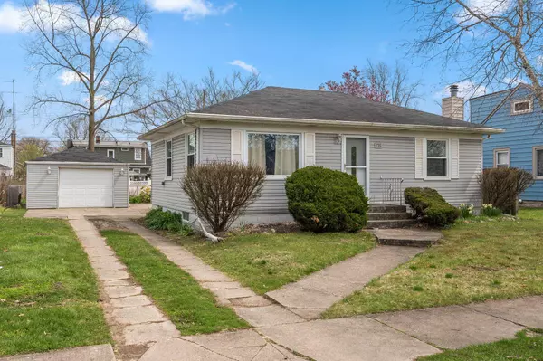 135 S Connecticut ST, Hobart, IN 46342