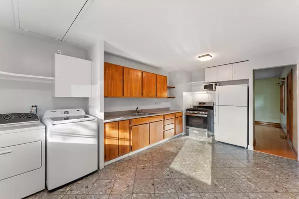 510 215th ST, Dyer, IN 46311