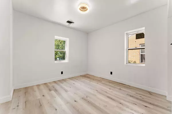 3449 Buchanan ST, Gary, IN 46408