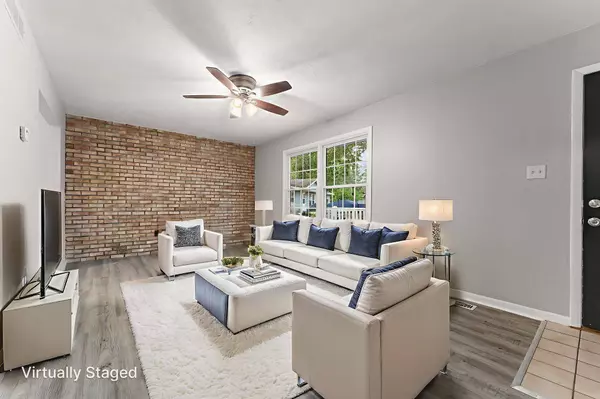 10307 N 477, Demotte, IN 46310