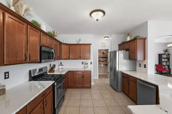 5313 E 111th AVE, Crown Point, IN 46307