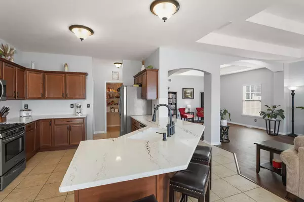 5313 E 111th AVE, Crown Point, IN 46307