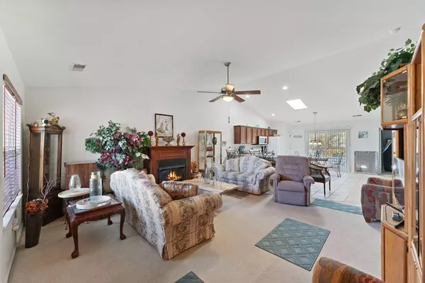 4229 W 92nd PL, Merrillville, IN 46410