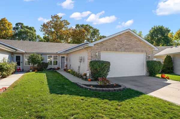 4229 W 92nd PL, Merrillville, IN 46410