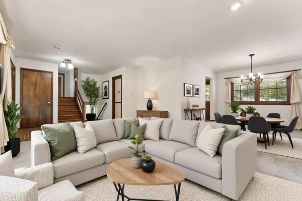 8706 Madison AVE, Munster, IN 46321