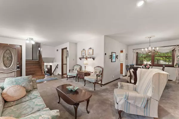 8706 Madison AVE, Munster, IN 46321