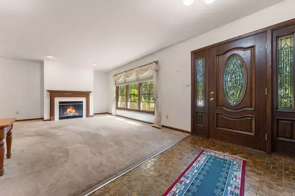 8706 Madison AVE, Munster, IN 46321