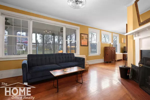 425 N Water Street, Owosso, MI 48867