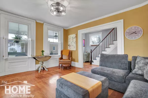 425 N Water Street, Owosso, MI 48867