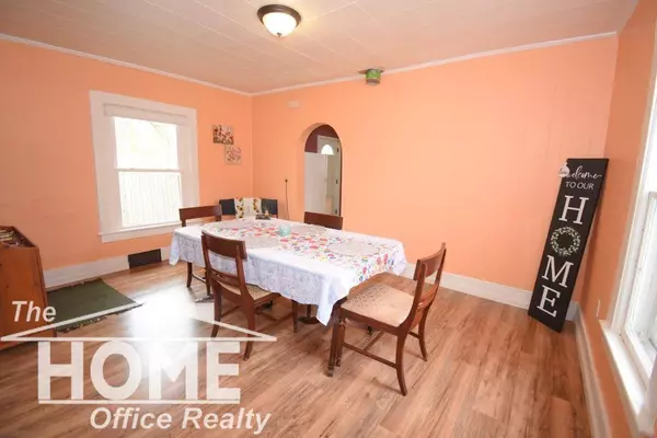 300 Robbins Street, Owosso, MI 48867