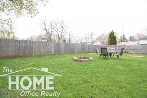 300 Robbins Street, Owosso, MI 48867