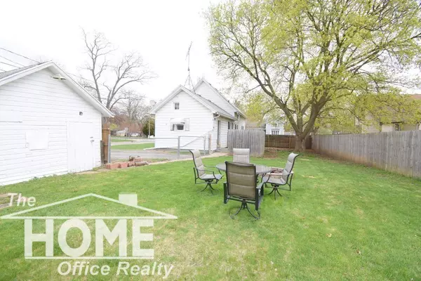 300 Robbins Street, Owosso, MI 48867