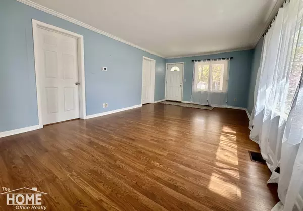 1225 N Water Street, Owosso, MI 48867