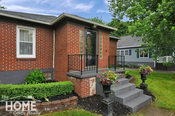 901 Queen Street, Owosso, MI 48867