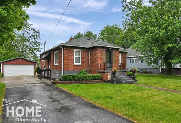 901 Queen Street, Owosso, MI 48867