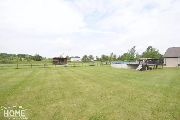 2411 Escott Road, Owosso, MI 48867