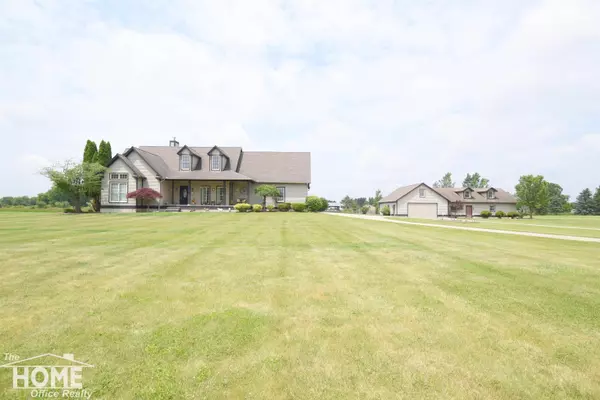 2411 Escott Road, Owosso, MI 48867
