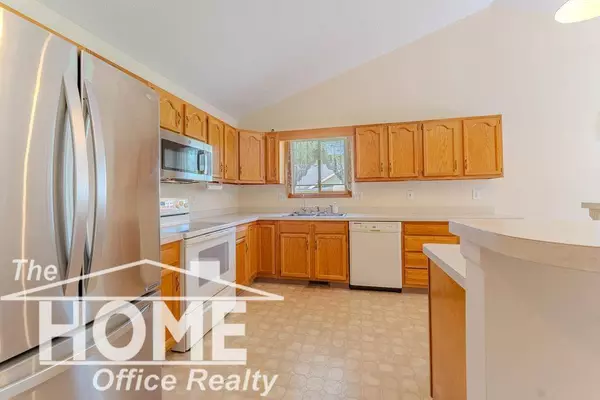 7693 Grove Ridge Road, Owosso, MI 48867