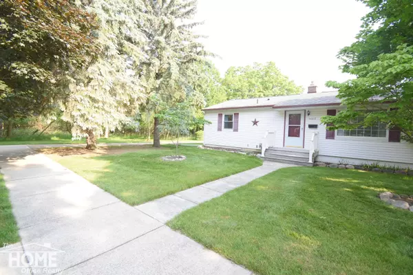 1460 Olmstead Street, Owosso, MI 48867
