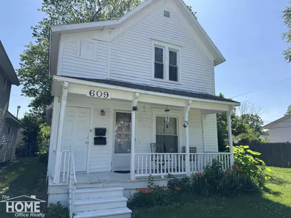 609 Broadway Avenue, Owosso, MI 48867