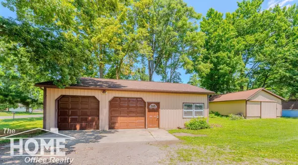 304 N Hartel Road, Potterville, MI 48876