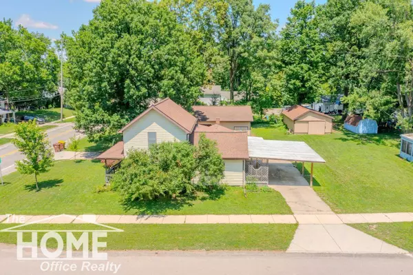 304 N Hartel Road, Potterville, MI 48876