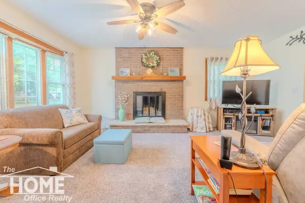 141 W Pearl Street, Ovid, MI 48866