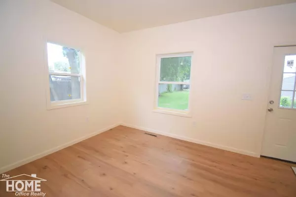 519 E Mason Street, Owosso, MI 48867