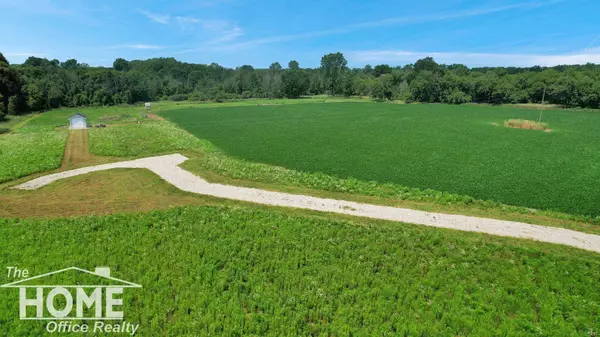 6327 S Morrice Road, Perry, MI 48872