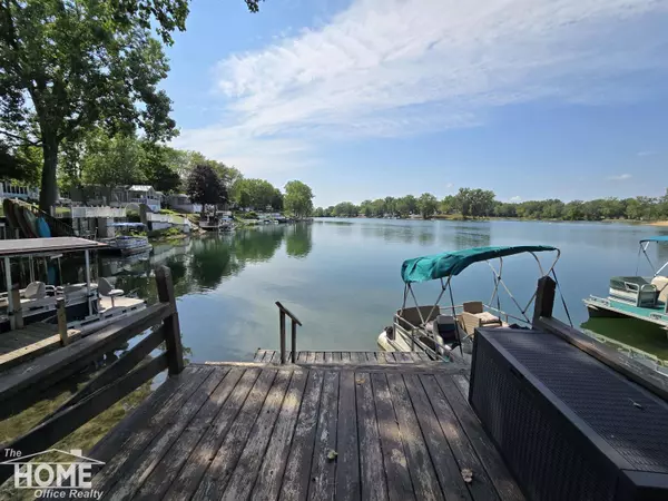 10001 E Goodall Road, Durand, MI 48429