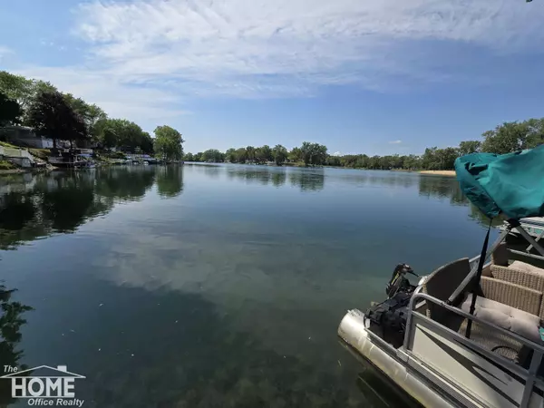 10001 E Goodall Road, Durand, MI 48429