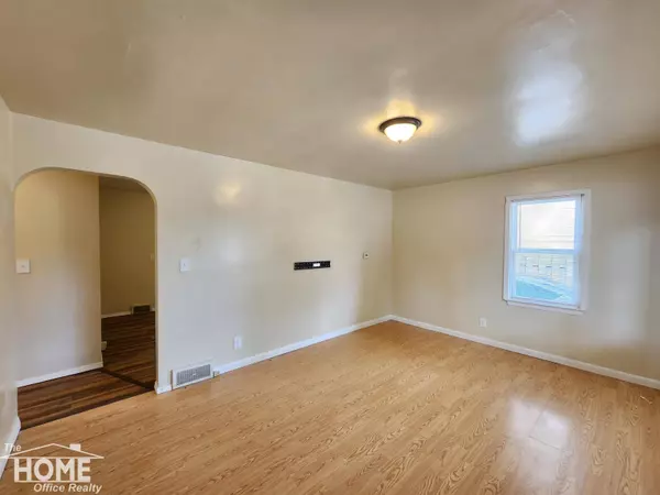 201 E Stewart Street, Owosso, MI 48867