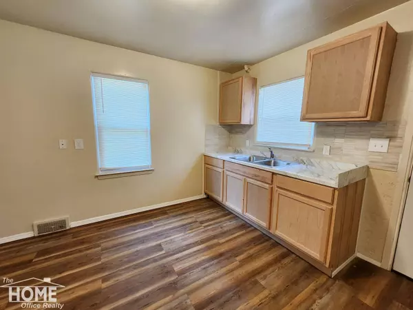 201 E Stewart Street, Owosso, MI 48867