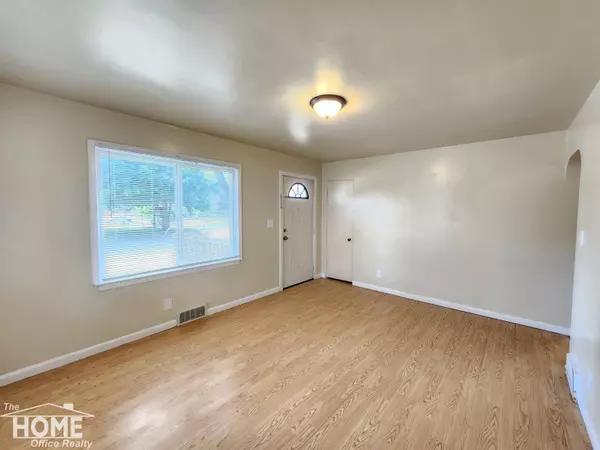 201 E Stewart Street, Owosso, MI 48867