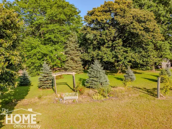 500 Julia St Street, Chesaning, MI 48616