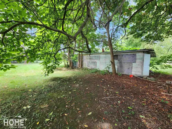 448 E Oliver Street, Corunna, MI 48817