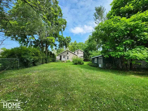 448 E Oliver Street, Corunna, MI 48817