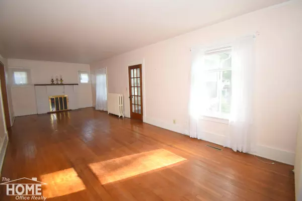 515 Clark Street, Owosso, MI 48867