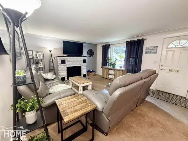 811 S Ball Street, Owosso, MI 48867