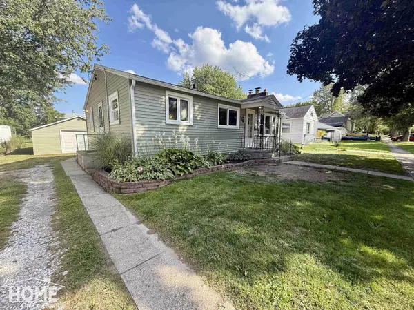 811 S Ball Street, Owosso, MI 48867