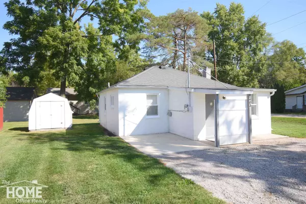 1403 Melinda Street, Owosso, MI 48867