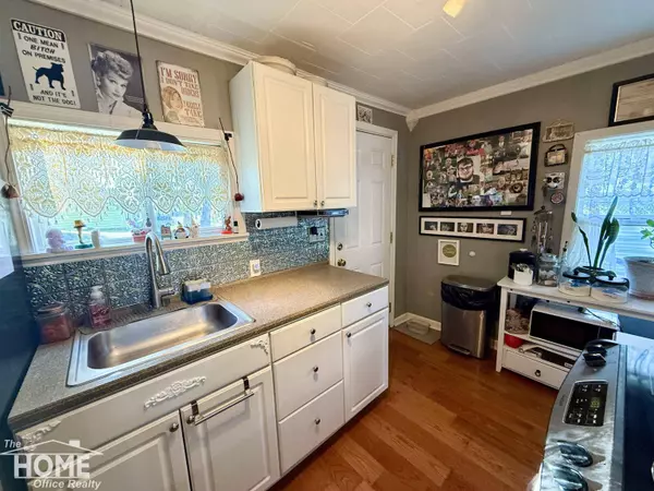 1300 S Pearce Street, Owosso, MI 48867