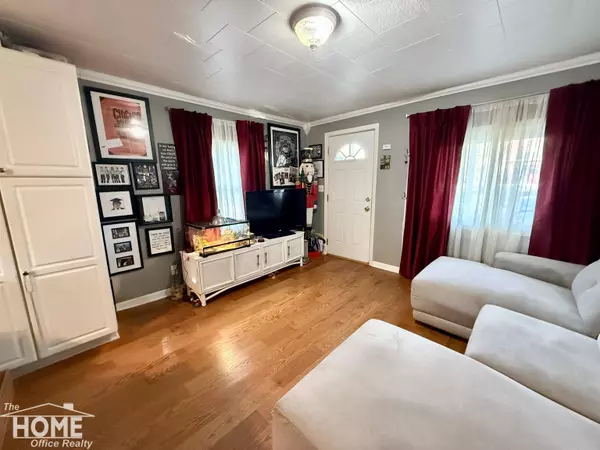 1300 S Pearce Street, Owosso, MI 48867