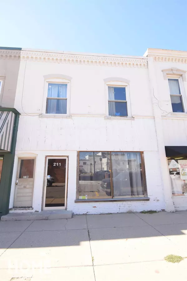 211-213 N Ball Street, Owosso, MI 48867