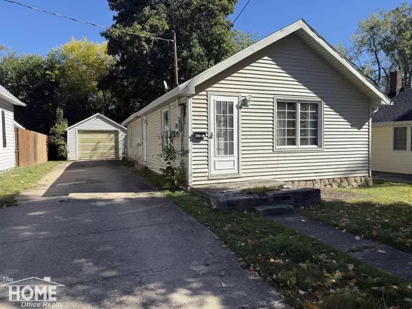 755 Woodlawn Avenue, Owosso, MI 48867