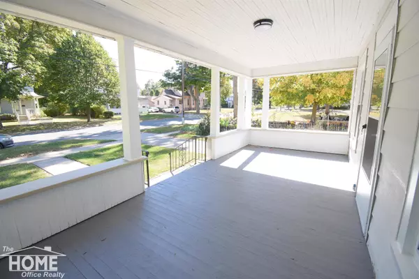 723 Adams Street, Owosso, MI 48867