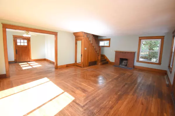 723 Adams Street, Owosso, MI 48867