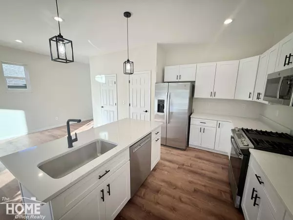 1046 S Pearce Street, Owosso, MI 48867