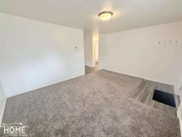 1833 Owosso Avenue, Owosso, MI 48867