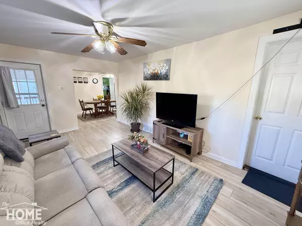 104 E Perry Street, Durand, MI 48429